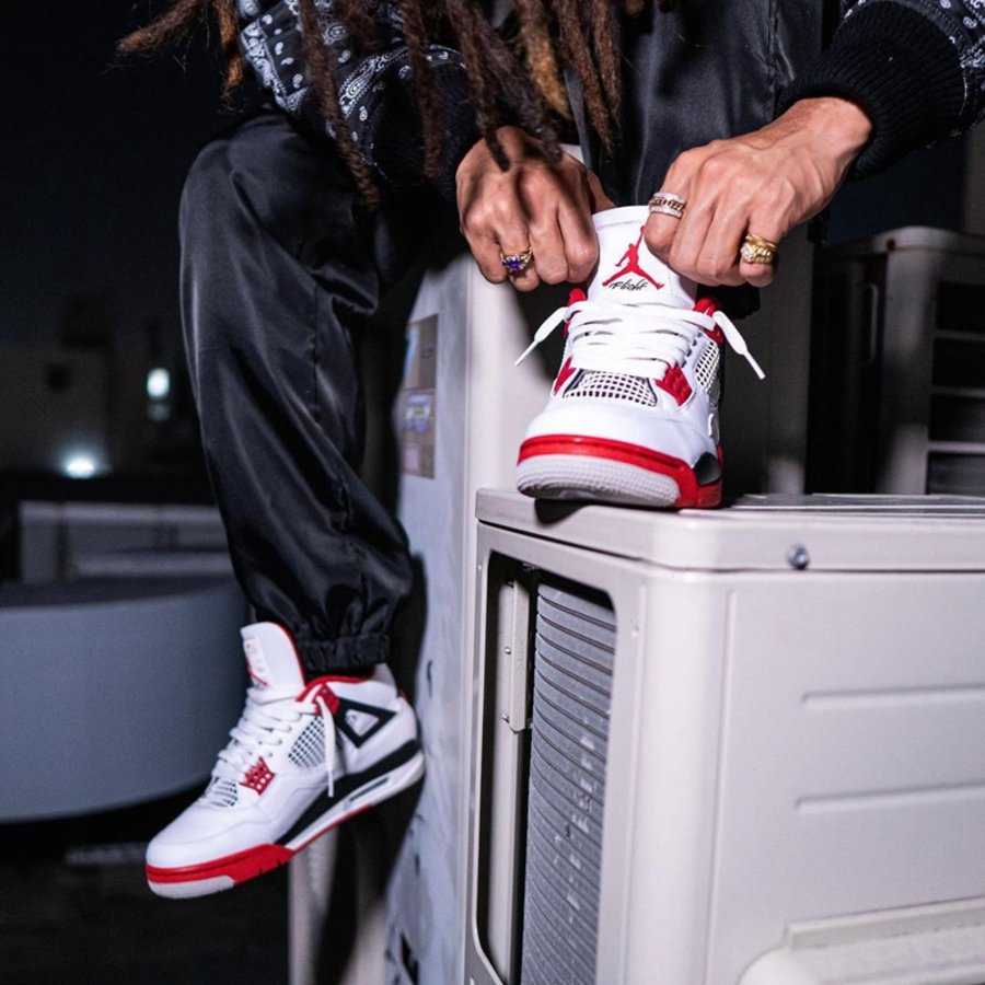 AJ4,Air Jordan 4,Fire Red,DC77 等了 31 年才复刻 OG 鞋款!白红 AJ4 本周六正式登场! AJ4,Air Jordan 4,Fire Red,DC77 等了 31 年才复刻 OG 鞋款!白红 AJ4 本周六正式登场!