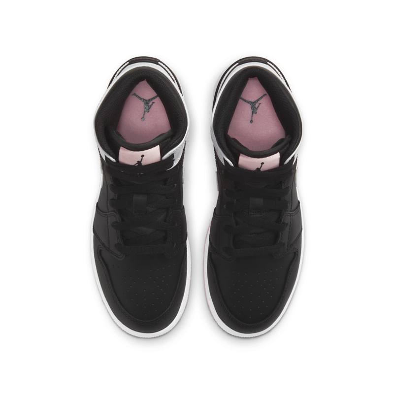 AJ1,AJ1 Mid,Air Jordan 1 Mid 简约黑白造型!全新配色 Air Jordan 1 Mid 官图释出! AJ1,AJ1 Mid,Air Jordan 1 Mid 简约黑白造型!全新配色 Air Jordan 1 Mid 官图释出!