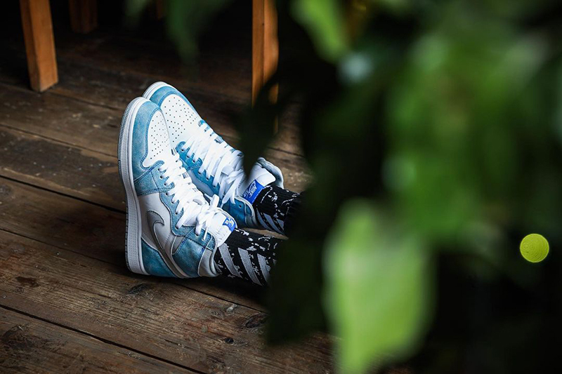 AJ1,555088-402,Air Jordan1 复古做旧质感!「水洗北卡」Air Jordan 1 上脚图曝光! AJ1,555088-402,Air Jordan1 复古做旧质感!「水洗北卡」Air Jordan 1 上脚图曝光!