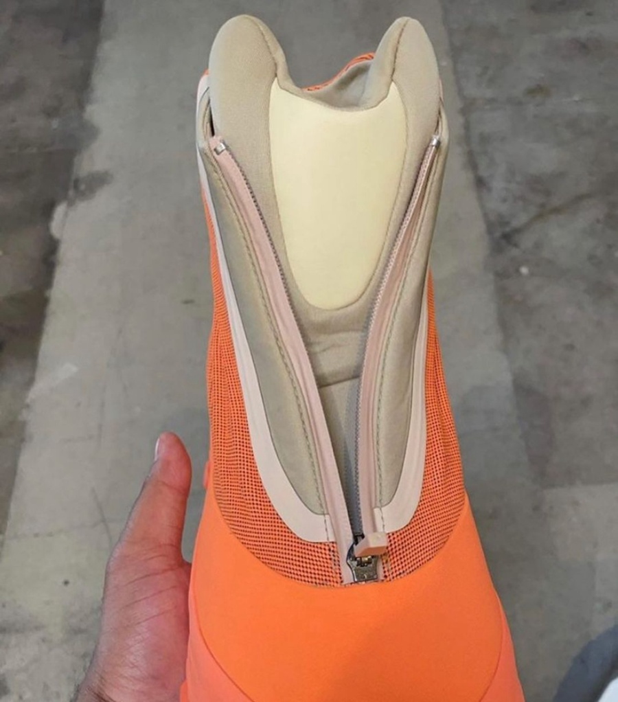 Yeezy 1020 简约设计造型前卫!全新 Yeezy 1020 你打几分? Yeezy 1020 简约设计造型前卫!全新 Yeezy 1020 你打几分?