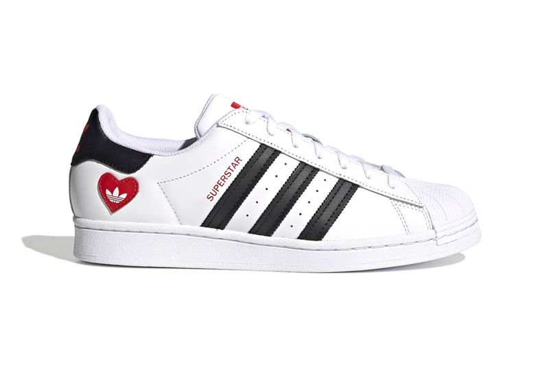 adidas,“Valentine’s Day” adidas 情人节系列单品曝光!红心设计太吸睛! adidas,“Valentine’s Day” adidas 情人节系列单品曝光!红心设计太吸睛!