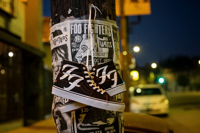 Vans,Foo Fighters,Sk8-Hi 纪念传奇乐队首张专辑发售 25 周年!Vans 推出联名系列! Vans,Foo Fighters,Sk8-Hi 纪念传奇乐队首张专辑发售 25 周年!Vans 推出联名系列!