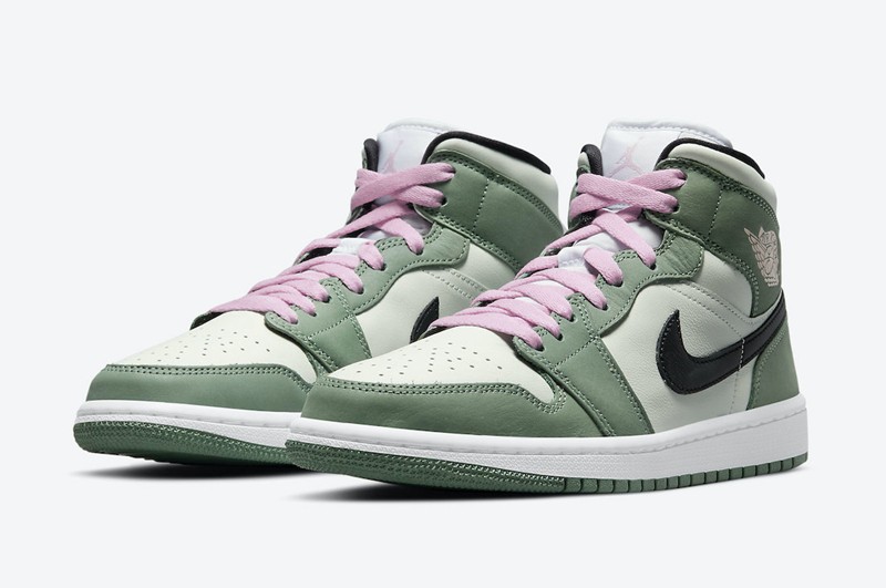 Nike,Air Jordan 1 Mid,Dutch Gr 绿色麂皮 + 倒钩同款!全新配色 Air Jordan 1 Mid 也太帅了! Nike,Air Jordan 1 Mid,Dutch Gr 绿色麂皮 + 倒钩同款!全新配色 Air Jordan 1 Mid 也太帅了!