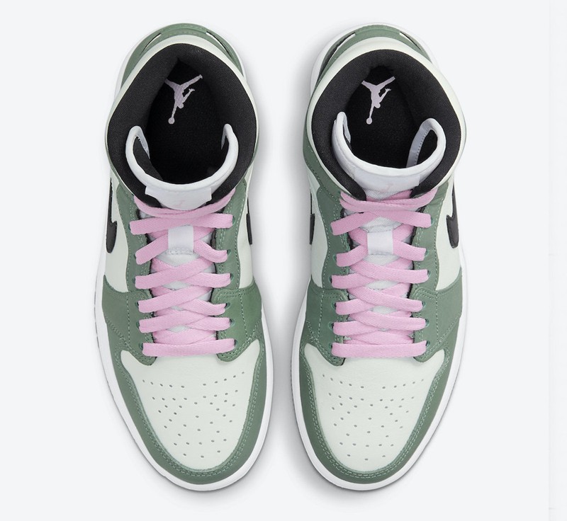 Nike,Air Jordan 1 Mid,Dutch Gr 绿色麂皮 + 倒钩同款!全新配色 Air Jordan 1 Mid 也太帅了! Nike,Air Jordan 1 Mid,Dutch Gr 绿色麂皮 + 倒钩同款!全新配色 Air Jordan 1 Mid 也太帅了!