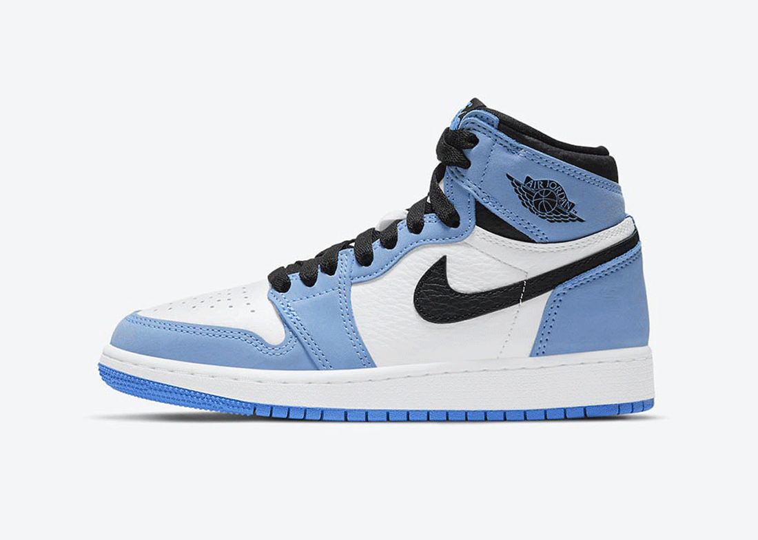 Air Jordan 5,AJ5,UNC 颜值美到犯规!「北卡」 AJ5 PE 版实物曝光,但可惜... Air Jordan 5,AJ5,UNC 颜值美到犯规!「北卡」 AJ5 PE 版实物曝光,但可惜...