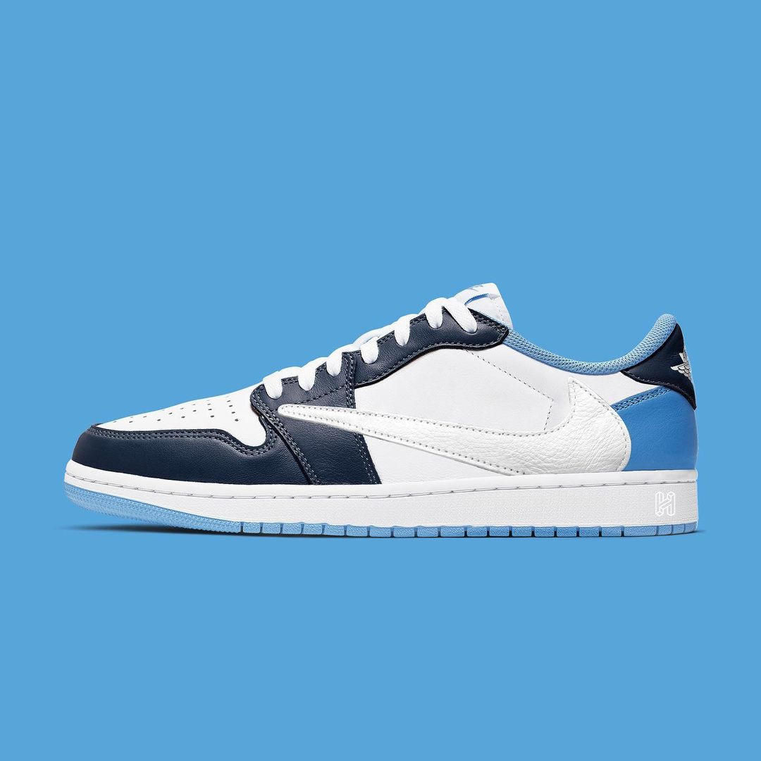 TS,Travis Scott,AJ1,Air Jordan TS 本尊上脚示范!这两双 AJ1 反钩新配色你打几分? TS,Travis Scott,AJ1,Air Jordan TS 本尊上脚示范!这两双 AJ1 反钩新配色你打几分?