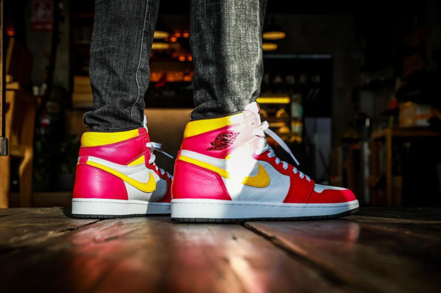 Air Jordan 1,High OG,Light Fus 酷似亡灵节配色!全新 Air Jordan 1 上脚曝光,你冲不冲? Air Jordan 1,High OG,Light Fus 酷似亡灵节配色!全新 Air Jordan 1 上脚曝光,你冲不冲?