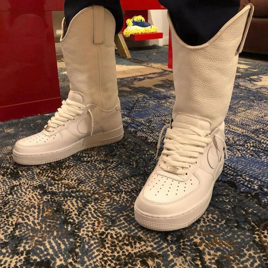 Nike,Air Force 1,0831am 超高帮造型太吸睛!这双定制 AF1 后天发售! Nike,Air Force 1,0831am 超高帮造型太吸睛!这双定制 AF1 后天发售!