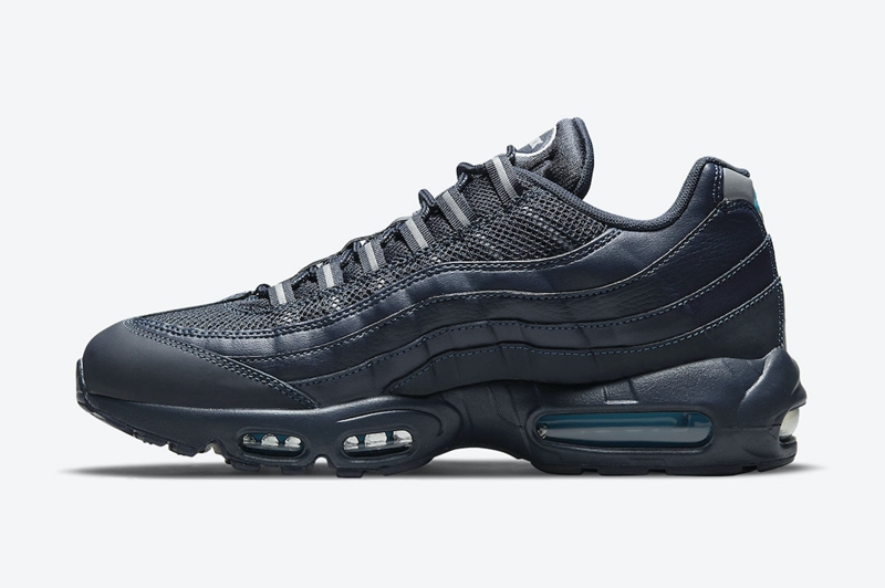Nike,Air Max 95,Navy,DJ6884-40 低调又不失质感!全新配色 Air Max 95 官图曝光! Nike,Air Max 95,Navy,DJ6884-40 低调又不失质感!全新配色 Air Max 95 官图曝光!