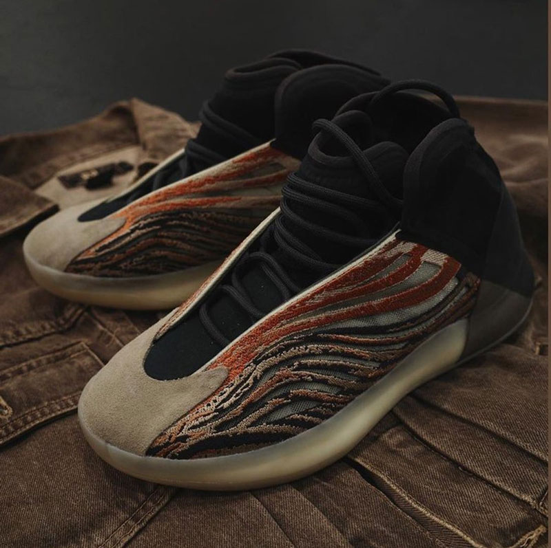 adidas,Yeezy,Quantum,Flaora 「血渍」造型太吸睛!全新 Yeezy Quantum 你打几分? adidas,Yeezy,Quantum,Flaora 「血渍」造型太吸睛!全新 Yeezy Quantum 你打几分?
