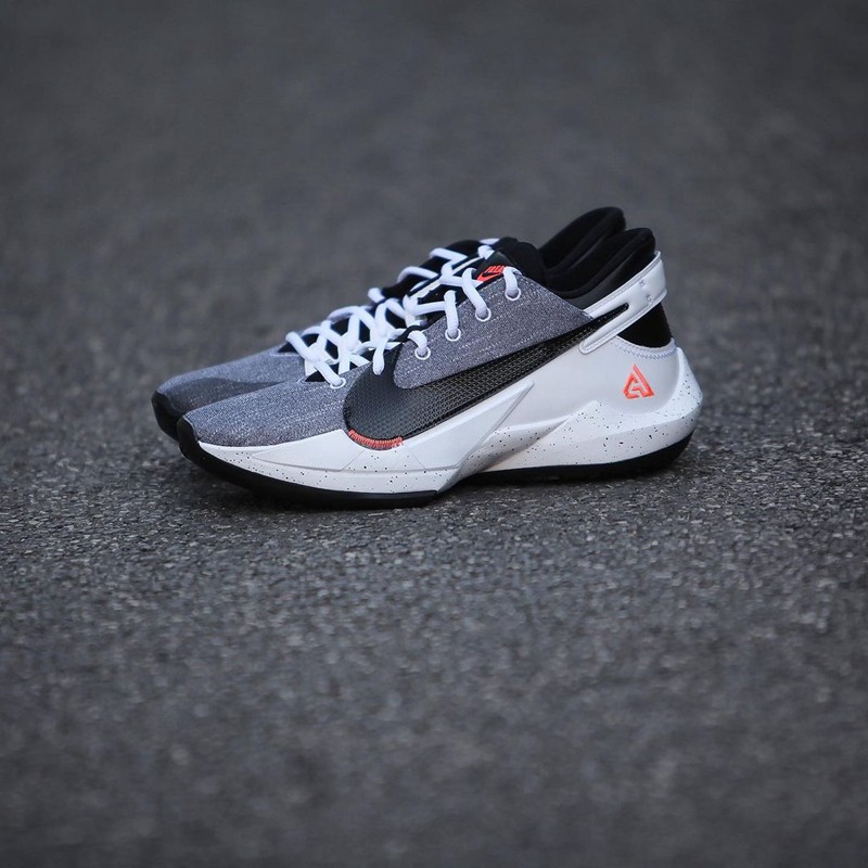 Nike,Zoom Freak 2,CK5424-101 简洁黑白灰配色!水洗丹宁 Nike Zoom Freak 2 实物图曝光! Nike,Zoom Freak 2,CK5424-101 简洁黑白灰配色!水洗丹宁 Nike Zoom Freak 2 实物图曝光!