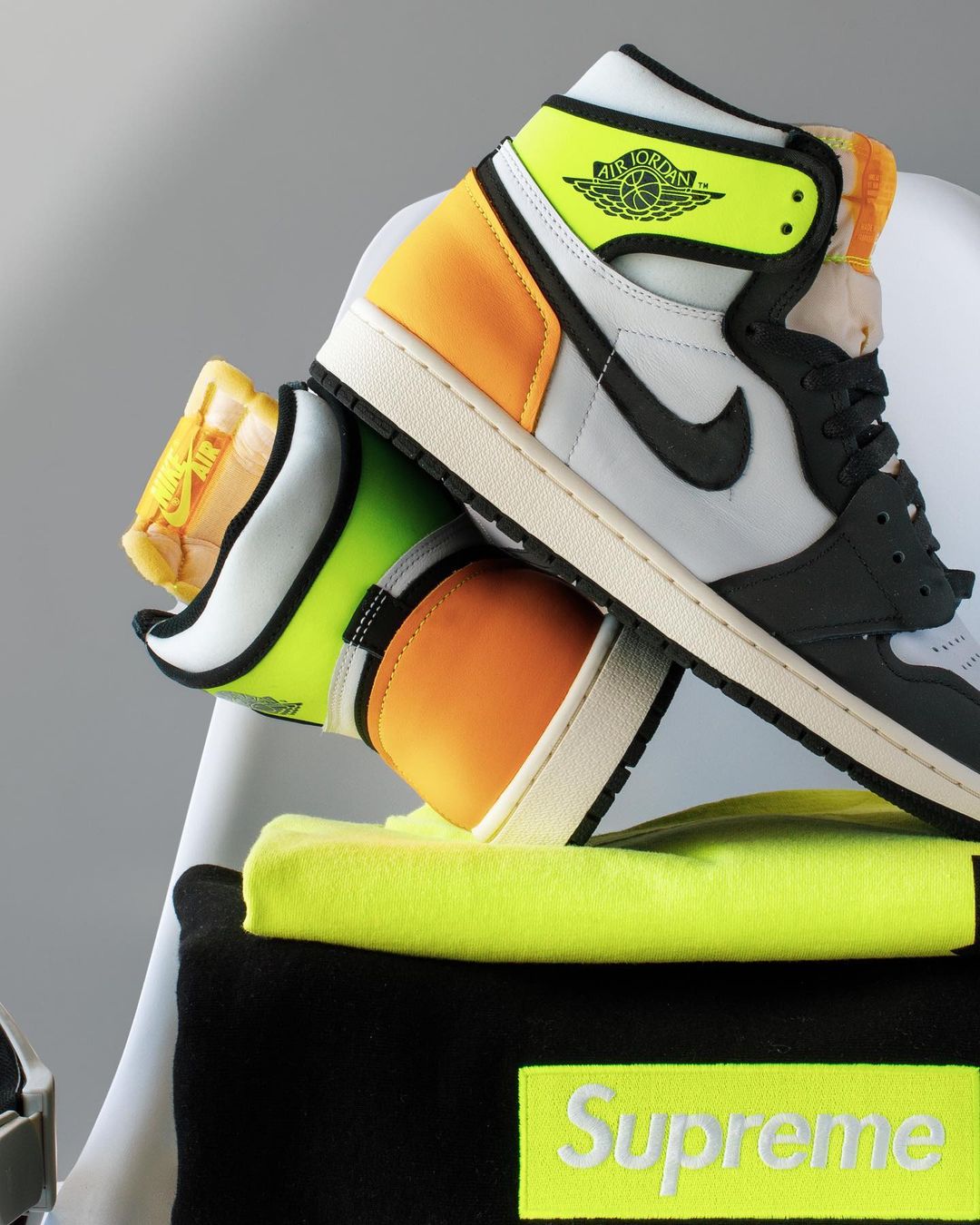 Air Jordan 1,AJ1 又火了!今年 11 双 AJ1「全线涨价」!最贵的快四万! Air Jordan 1,AJ1 又火了!今年 11 双 AJ1「全线涨价」!最贵的快四万!