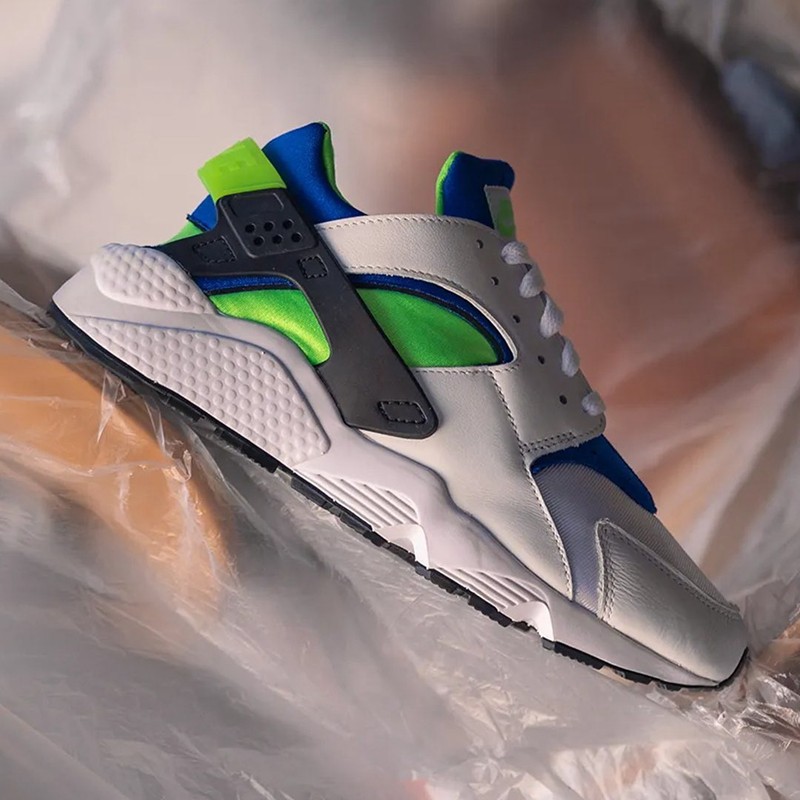 Nike,Air Huarache,Scream Green 「雪碧」造型超吸睛!全新 Air Huarache 官图曝光! Nike,Air Huarache,Scream Green 「雪碧」造型超吸睛!全新 Air Huarache 官图曝光!