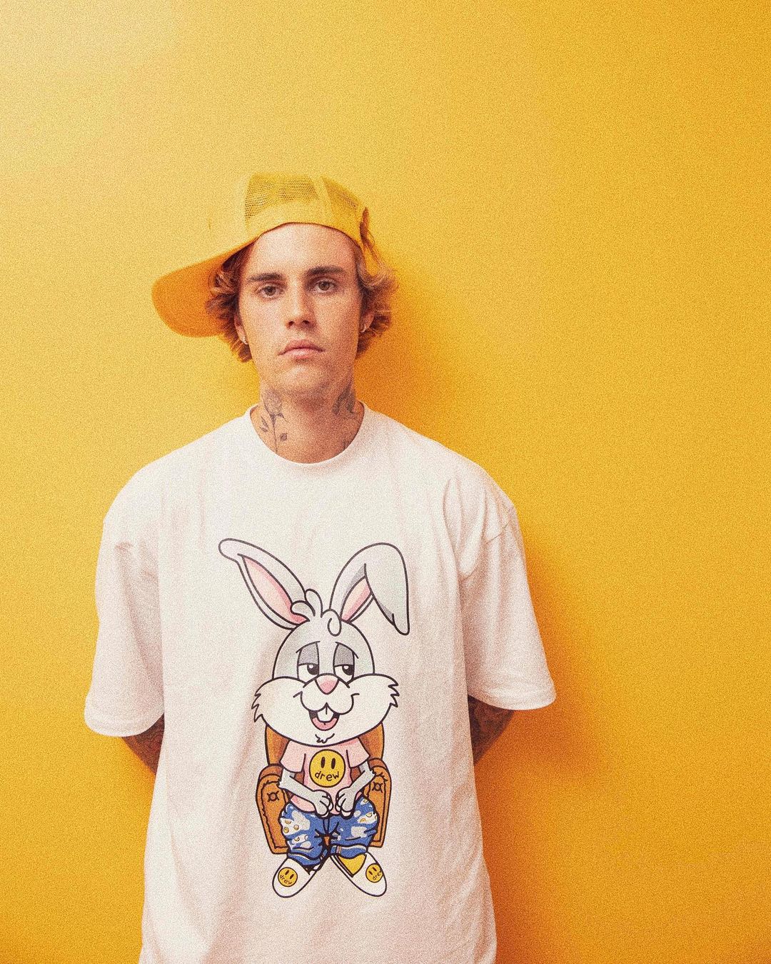 drew house,Justin Bieber,Crocs 刚刚曝光!1.6 亿人等的联名鞋!它没登场,谁敢称本月最「火」! drew house,Justin Bieber,Crocs 刚刚曝光!1.6 亿人等的联名鞋!它没登场,谁敢称本月最「火」!