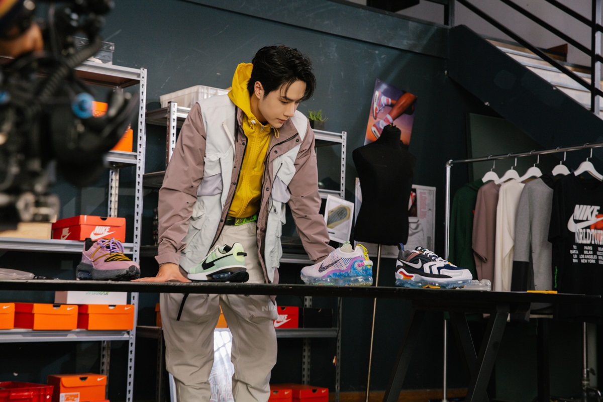 Nike,Air Max Day,明星 Nike 进军二次元?!动画新番联动《一人之下》!还藏着新鞋的消息! Nike,Air Max Day,明星 Nike 进军二次元?!动画新番联动《一人之下》!还藏着新鞋的消息!