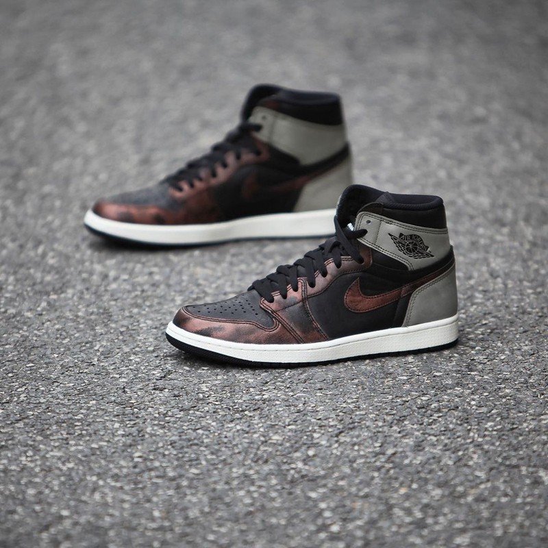 AJ,AJ1,Air Jordan 1 High OG,Ru 变色龙 + 影子灰!全新 Air Jordan 1 上架官网! AJ,AJ1,Air Jordan 1 High OG,Ru 变色龙 + 影子灰!全新 Air Jordan 1 上架官网!