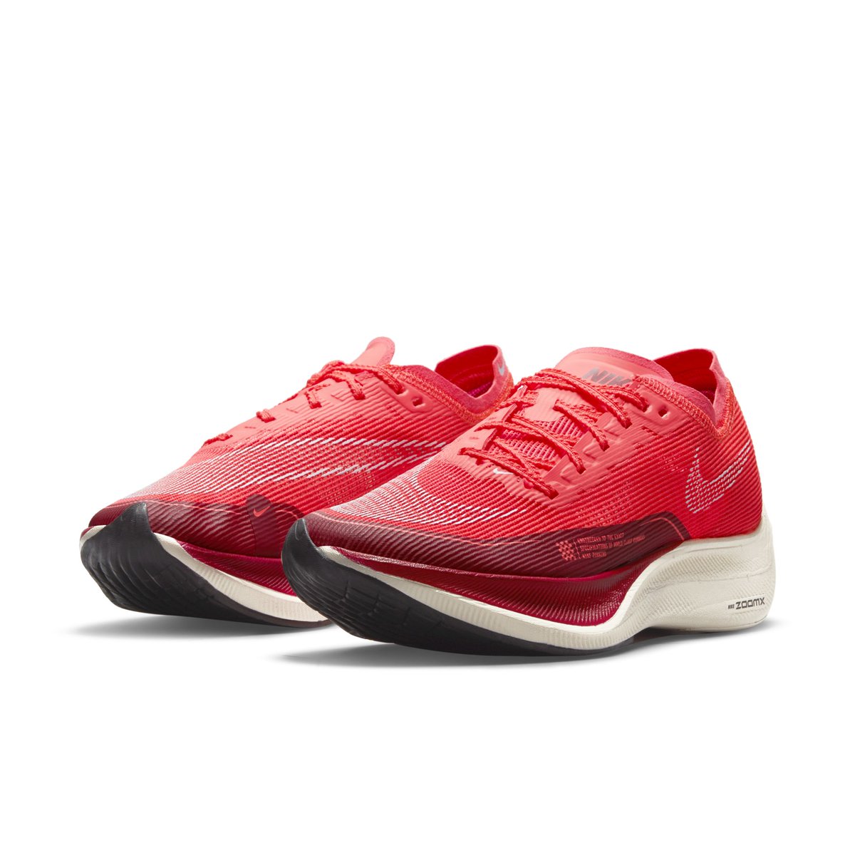 Nike,ZoomX Vaporfly NEXT% 2,曝光 耀眼的一抹红!Nike 旗舰跑鞋 NEXT% 2 新配色曝光! Nike,ZoomX Vaporfly NEXT% 2,曝光 耀眼的一抹红!Nike 旗舰跑鞋 NEXT% 2 新配色曝光!