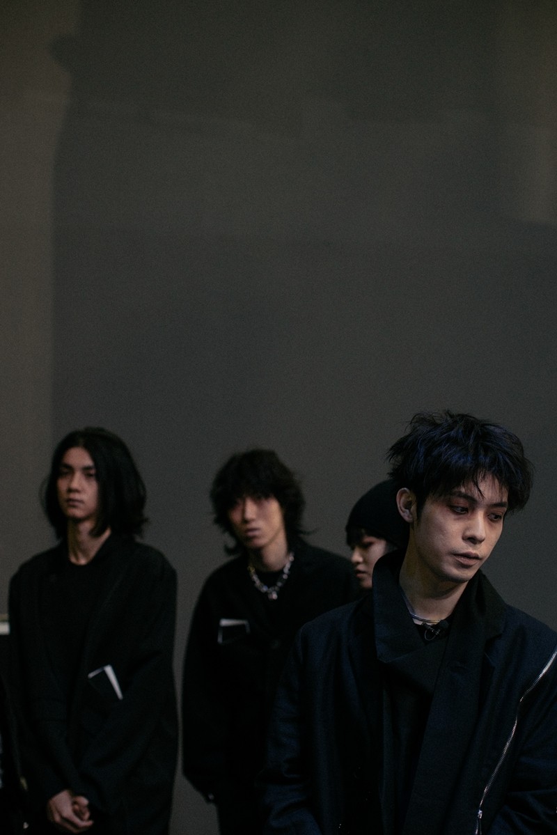 ROARINGWILD,AW21,RUNWAY 赛博朋克气息拉满!ROARINGWILD 全新系列曝光! ROARINGWILD,AW21,RUNWAY 赛博朋克气息拉满!ROARINGWILD 全新系列曝光!