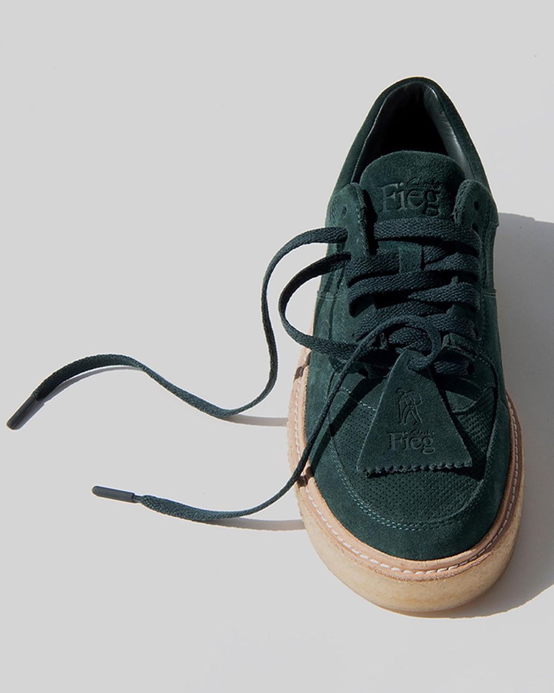 Kith,Ronnie Fieg,CLARKS ORIGIN 麂皮鞋身太有质感了吧!KITH 全新联名鞋款即将发售! Kith,Ronnie Fieg,CLARKS ORIGIN 麂皮鞋身太有质感了吧!KITH 全新联名鞋款即将发售!