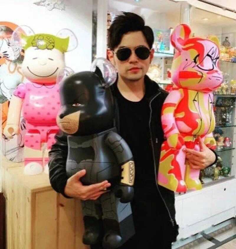 周杰伦,BE@RBRICK 市价超 30w!周董晒天价联名积木熊!网友:有钱人真快乐! 周杰伦,BE@RBRICK 市价超 30w!周董晒天价联名积木熊!网友:有钱人真快乐!