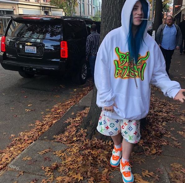 Imran Moosvi,Billie Eilish,碧梨 碧梨悄悄关注!「最怪」定制球鞋曝光!上脚需要勇气! Imran Moosvi,Billie Eilish,碧梨 碧梨悄悄关注!「最怪」定制球鞋曝光!上脚需要勇气!