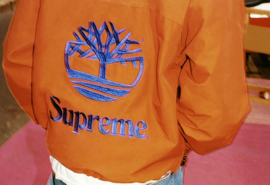 前,两天,曝出,Supreme,与,Timberland,将 Supreme 新联名即将发售!这次又有天价奇葩单品! 前,两天,曝出,Supreme,与,Timberland,将 Supreme 新联名即将发售!这次又有天价奇葩单品!