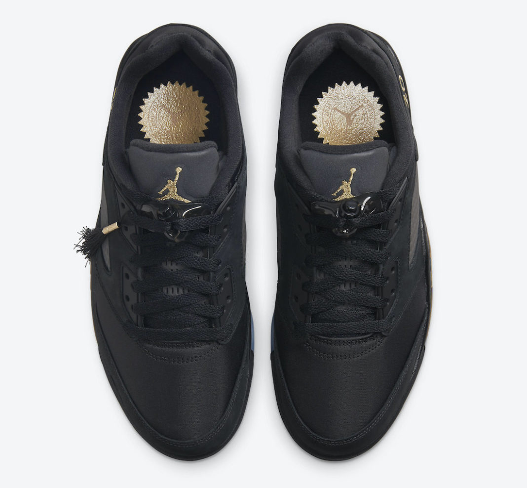 Air Jordan 5,NIKE 特殊吊牌加持!黑金 Air Jordan 5 Low 现已上架! Air Jordan 5,NIKE 特殊吊牌加持!黑金 Air Jordan 5 Low 现已上架!