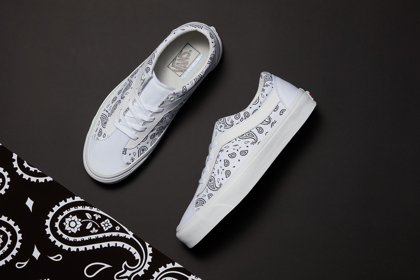 ComfyCush Era,Bold NI,Vans 又见「腰果花」!Vans 全新系列现已发售! ComfyCush Era,Bold NI,Vans 又见「腰果花」!Vans 全新系列现已发售!