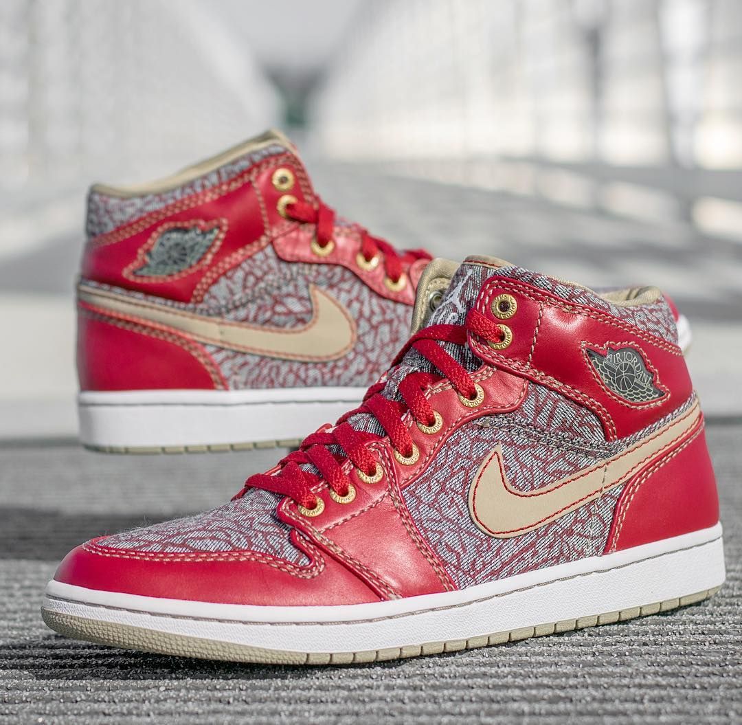 AJ1,AJ1 Mid,Air Jordan 1 Mid,D 酷似 Levi's 联名!全新 AJ1 Mid 实物图首次曝光! AJ1,AJ1 Mid,Air Jordan 1 Mid,D 酷似 Levi's 联名!全新 AJ1 Mid 实物图首次曝光!