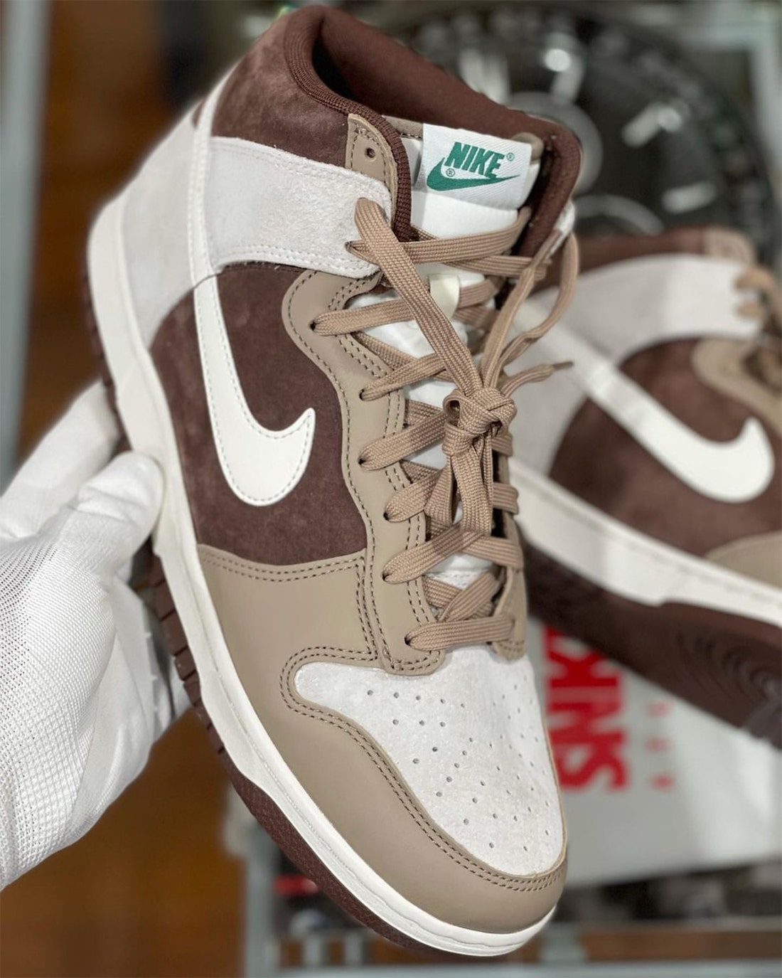 巧克力,配色,加持,今年,Dunk,依旧,有着,超高, 巧克力配色加持!Nike Dunk Hi 最新实物曝光! 巧克力,配色,加持,今年,Dunk,依旧,有着,超高, 巧克力配色加持!Nike Dunk Hi 最新实物曝光!