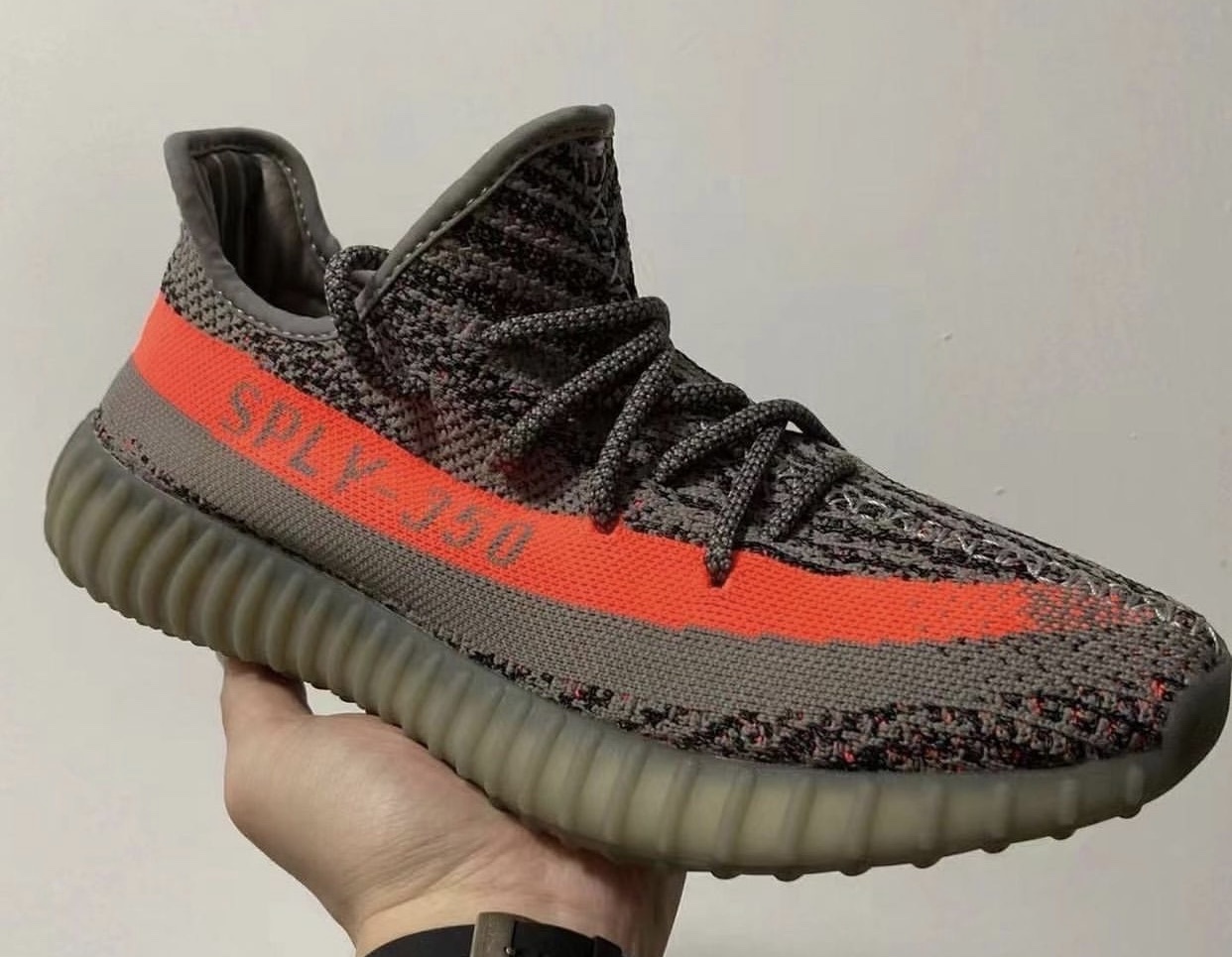 adidas,Yeezy 350 V2,灰橙,满天星 初代市价¥8000!「灰橙满天星」Yeezy 350 V2 最新实物曝光! adidas,Yeezy 350 V2,灰橙,满天星 初代市价¥8000!「灰橙满天星」Yeezy 350 V2 最新实物曝光!