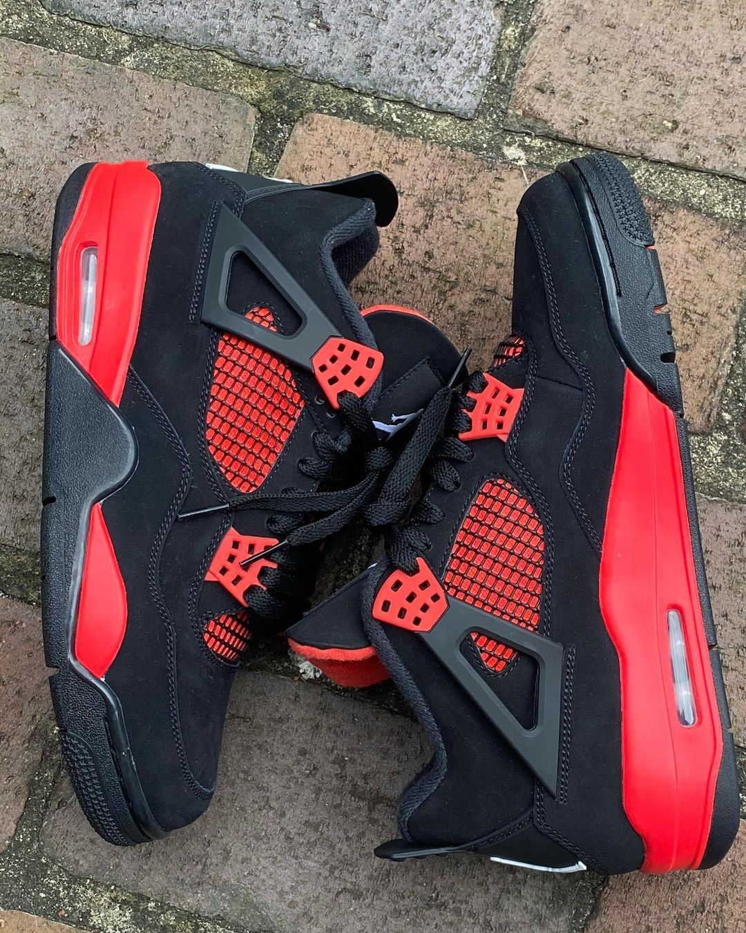 Air Jordan 4,AJ4,发售,CT8527-016 酷似雷公配色!全新黑红 AJ4 实物曝光!这质感真不错! Air Jordan 4,AJ4,发售,CT8527-016 酷似雷公配色!全新黑红 AJ4 实物曝光!这质感真不错!