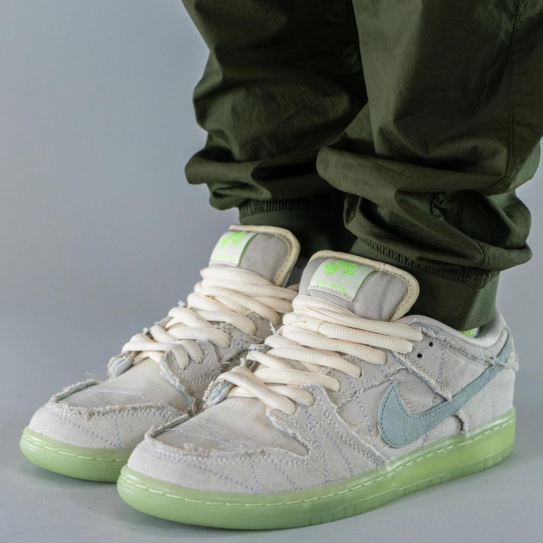 Nike,SB Dunk Low,Mummy 夜光大眼!「木乃伊」SB Dunk 上脚图曝光! Nike,SB Dunk Low,Mummy 夜光大眼!「木乃伊」SB Dunk 上脚图曝光!