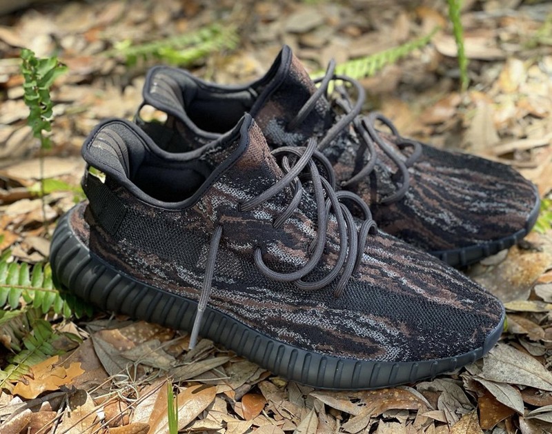 Yeezy Day,Yeezy Boost 350 V2,G Yeezy Day 只是开始!大理石「黑天使」350 V2 最新实物曝光! Yeezy Day,Yeezy Boost 350 V2,G Yeezy Day 只是开始!大理石「黑天使」350 V2 最新实物曝光!