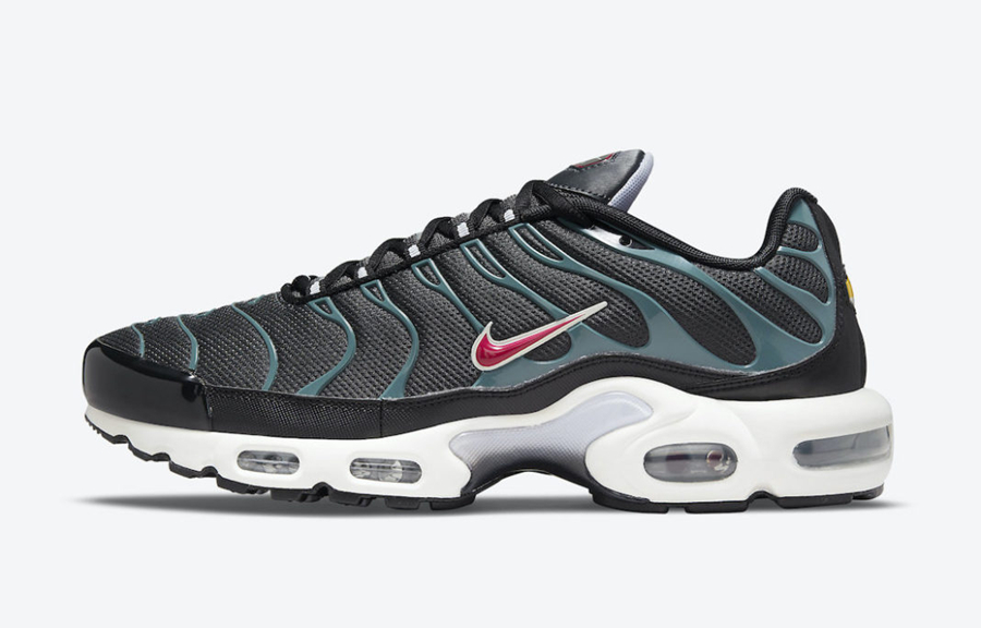 Nike,Air Max Plus,Black and Te 骚气红色 Mini Swoosh!Nike Air Max Plus 又出新配色! Nike,Air Max Plus,Black and Te 骚气红色 Mini Swoosh!Nike Air Max Plus 又出新配色!