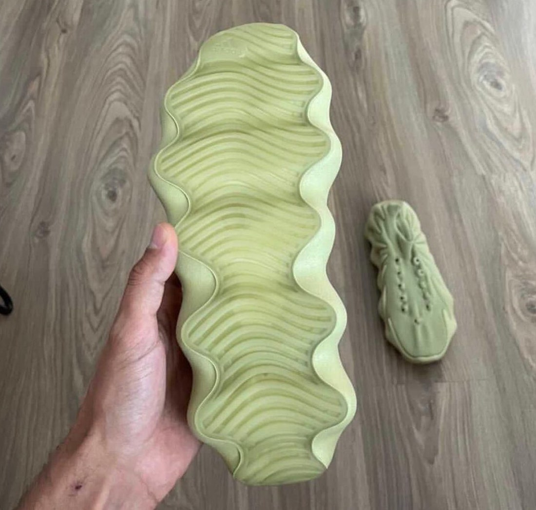 Yeezy 450,Resin 「小笼包」新配色实物图曝光!Yeezy 450 发售信息有了! Yeezy 450,Resin 「小笼包」新配色实物图曝光!Yeezy 450 发售信息有了!
