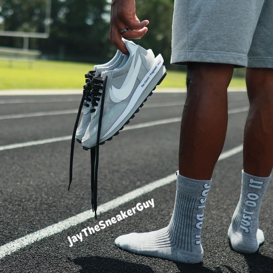 Fragment,sacai,Nike,LDWaffle,发 「闪电 x sacai x Nike」明天发售!看完上脚照更想要了! Fragment,sacai,Nike,LDWaffle,发 「闪电 x sacai x Nike」明天发售!看完上脚照更想要了!
