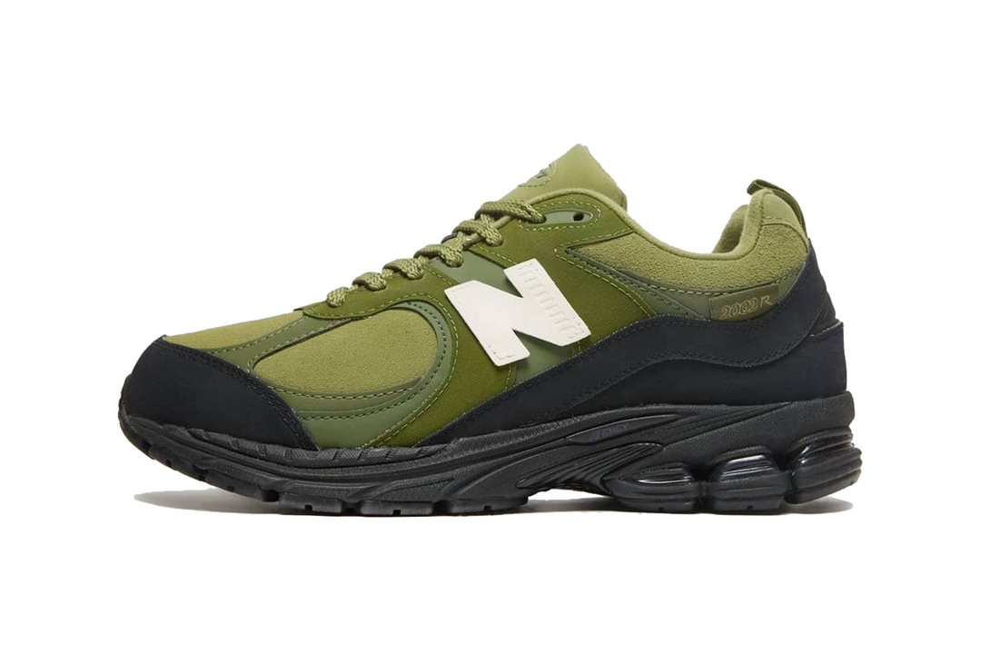 The Basement,New Balance,2002R 一双军事风、一双简约风!全新联名 NB 2002R 官图曝光! The Basement,New Balance,2002R 一双军事风、一双简约风!全新联名 NB 2002R 官图曝光!