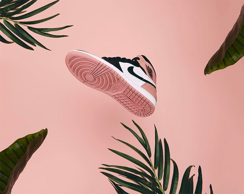 Air Jordan 1 High OG,Atmospher 酷似天价「迈阿密」配色!「口香糖」AJ1 实物曝光! Air Jordan 1 High OG,Atmospher 酷似天价「迈阿密」配色!「口香糖」AJ1 实物曝光!