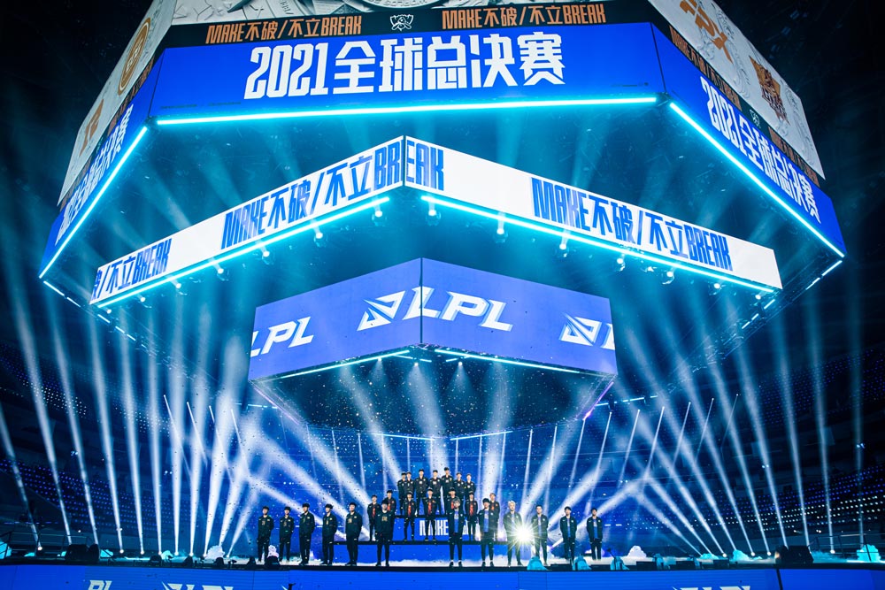 LPL,HAVE A GOOD GAME,Nike 国内疯抢国外加价!耐克携手 LPL 推出「新大招」!夜光、换钩惊到我了! LPL,HAVE A GOOD GAME,Nike 国内疯抢国外加价!耐克携手 LPL 推出「新大招」!夜光、换钩惊到我了!