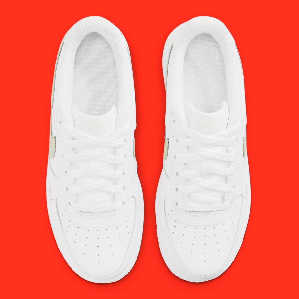 Nike,Air Force 1,DN8000-100 多彩细节点缀!全新配色 Air Force 1 实物曝光! Nike,Air Force 1,DN8000-100 多彩细节点缀!全新配色 Air Force 1 实物曝光!