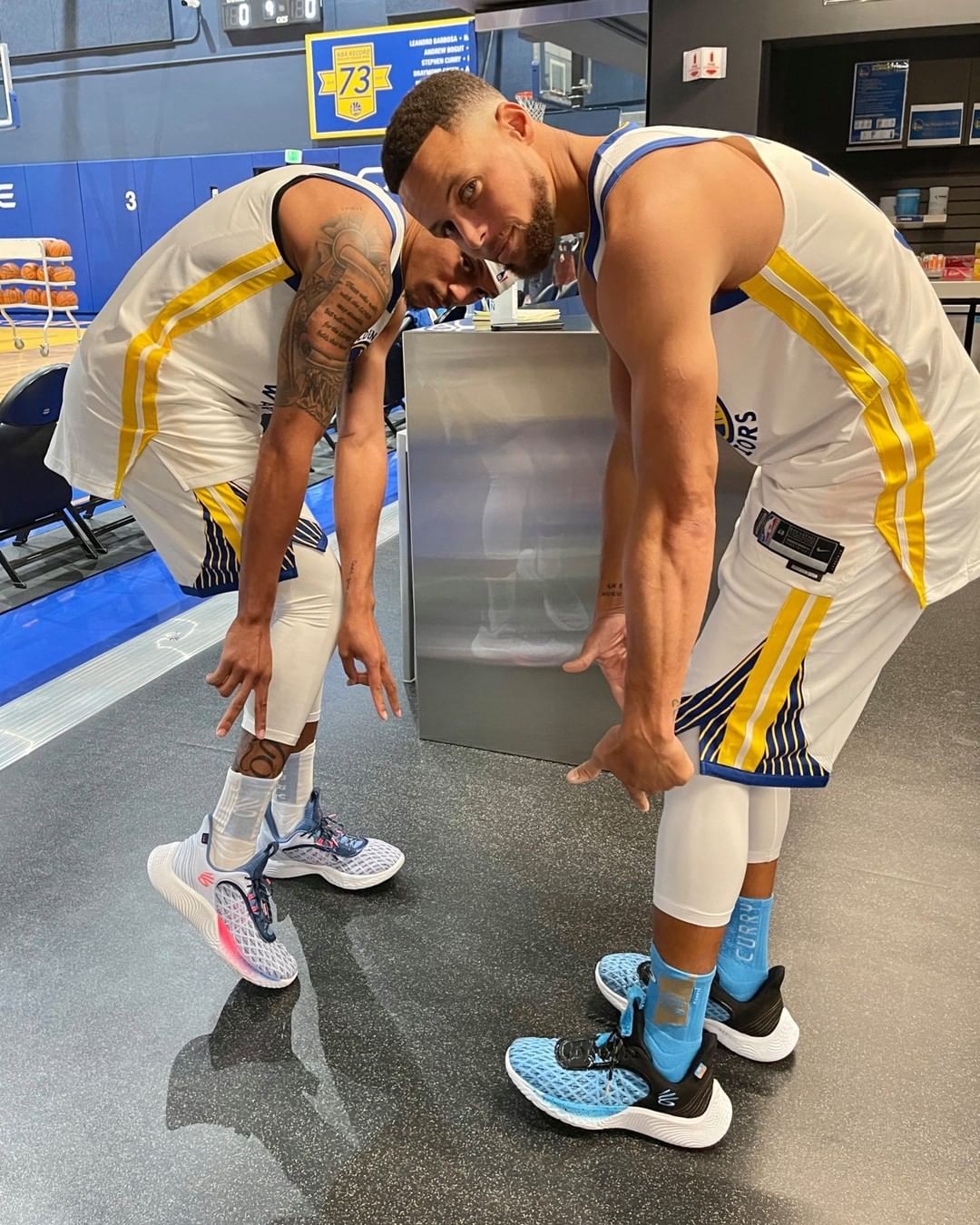 Curry 9,UA,Under Armour 库里本人上脚!Curry 9 首次曝光!网友:小学生的鞋果然萌! Curry 9,UA,Under Armour 库里本人上脚!Curry 9 首次曝光!网友:小学生的鞋果然萌!