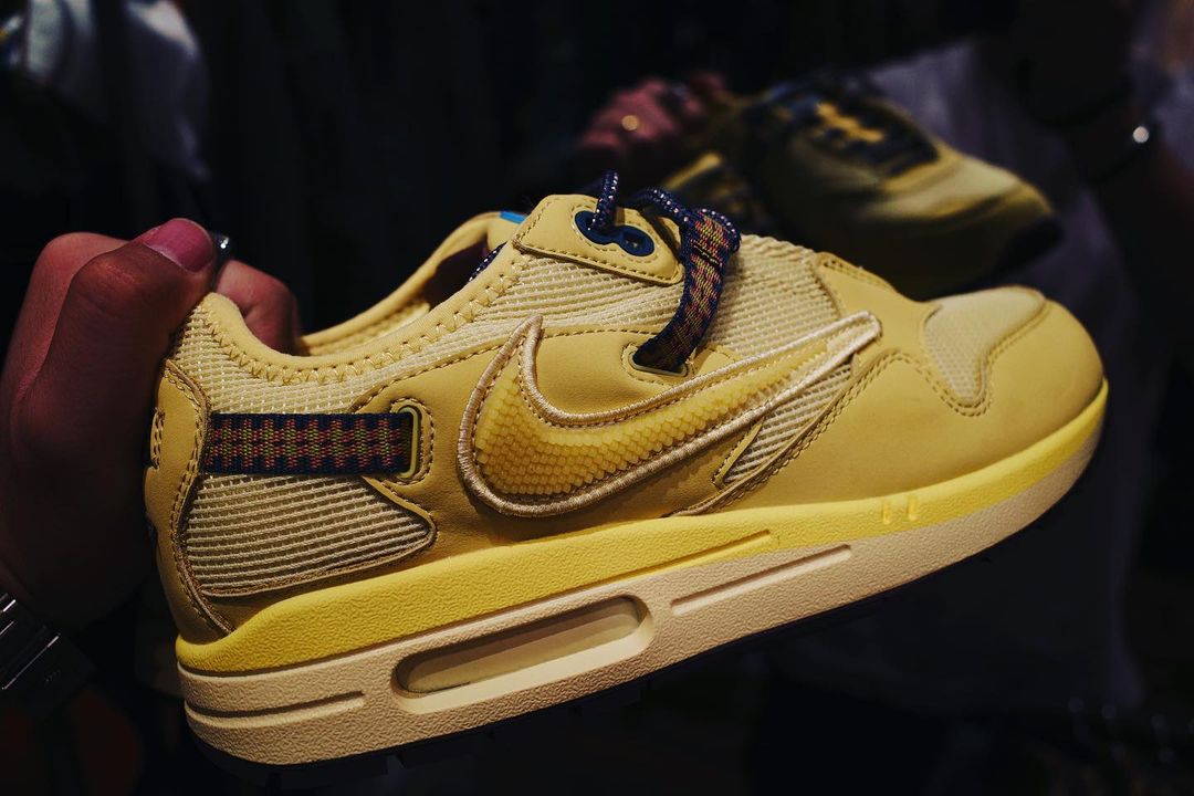 Travis Scott,Nike,Air Max 1,发售 「氧化」 TS x Air Max 1 实物曝光!新细节首次现身! Travis Scott,Nike,Air Max 1,发售 「氧化」 TS x Air Max 1 实物曝光!新细节首次现身!
