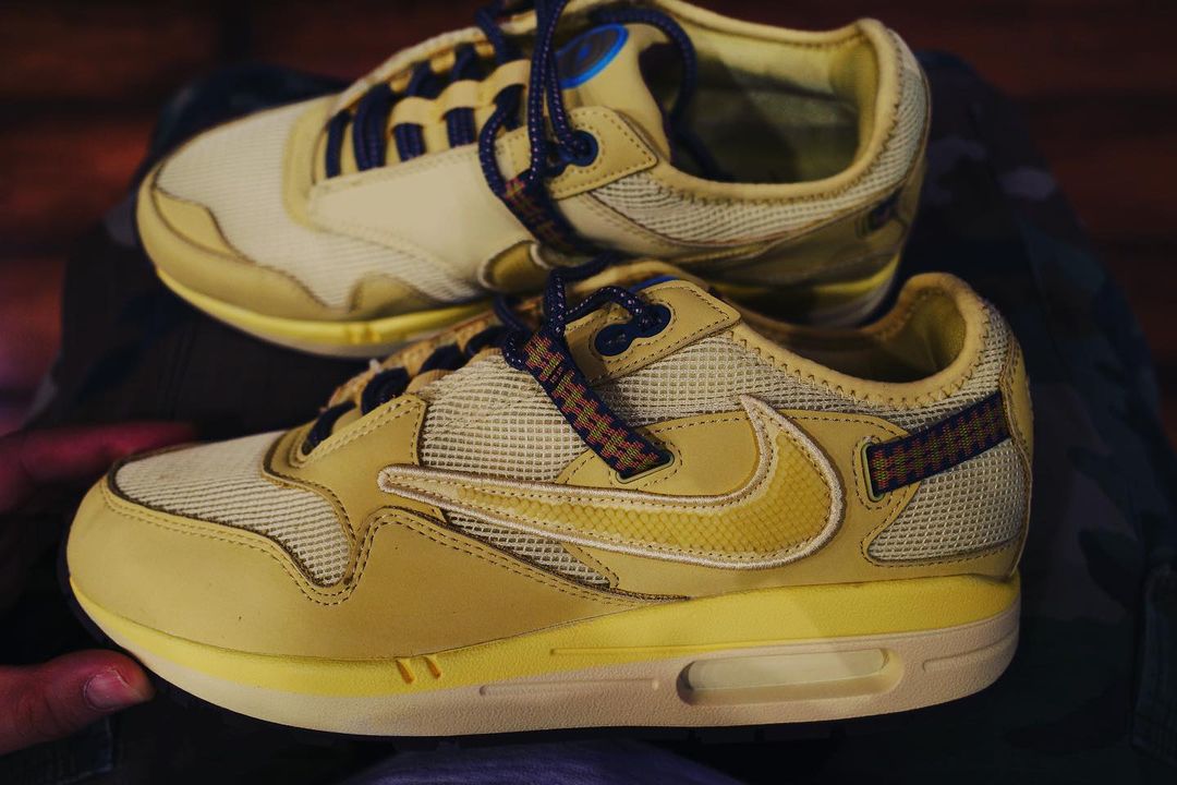 Travis Scott,Nike,Air Max 1,发售 「氧化」 TS x Air Max 1 实物曝光!新细节首次现身! Travis Scott,Nike,Air Max 1,发售 「氧化」 TS x Air Max 1 实物曝光!新细节首次现身!