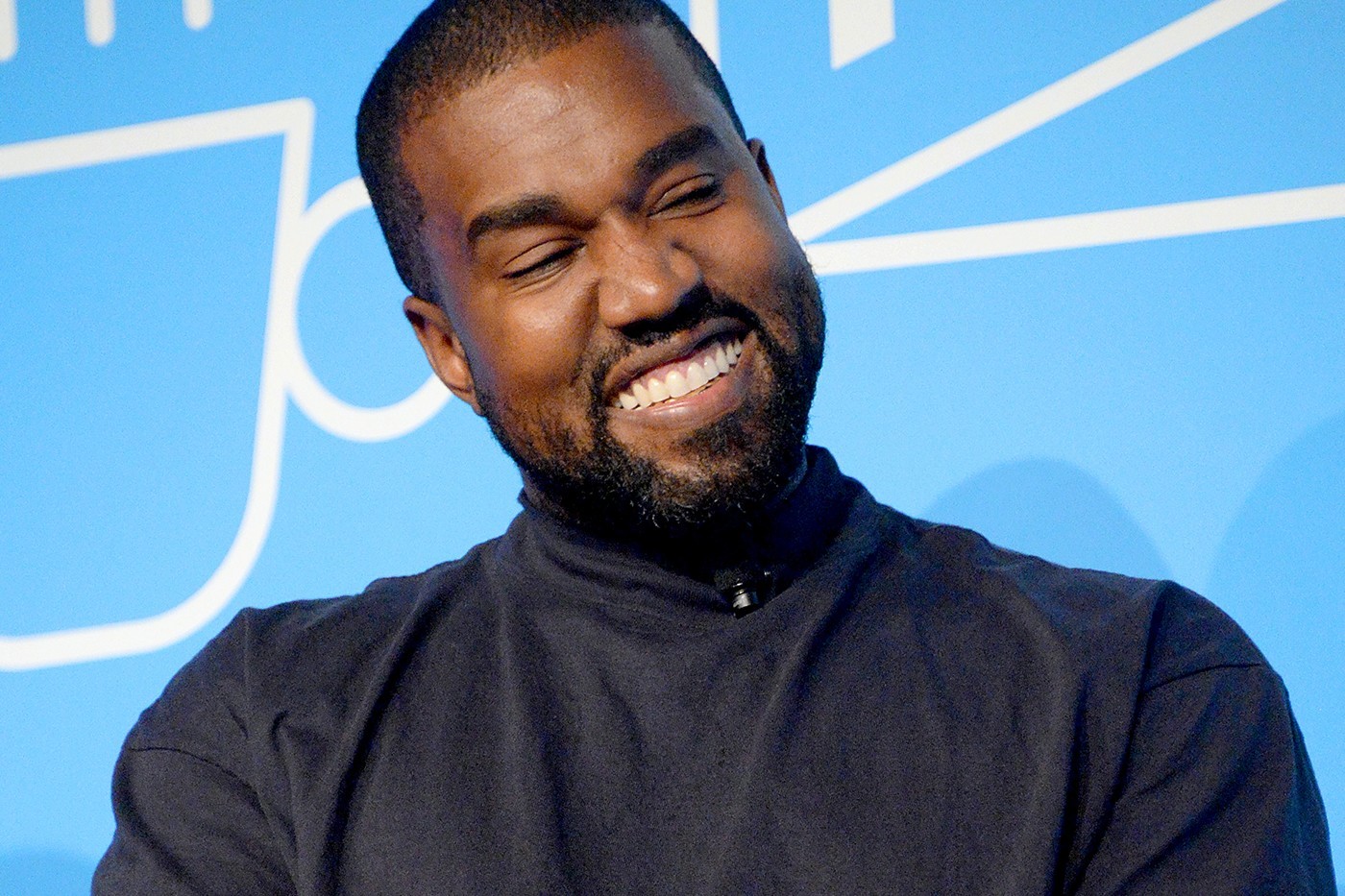 侃爷,Kanye West,Ye,改名 侃爷削发明志!斑秃造型亮瞎眼!已经正式改名! 侃爷,Kanye West,Ye,改名 侃爷削发明志!斑秃造型亮瞎眼!已经正式改名!