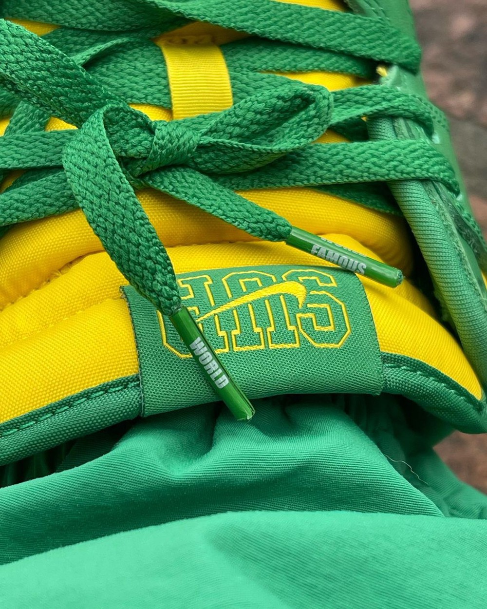Supreme,Nike,SB Dunk High,Braz 上脚有点帅啊!「巴西」Supreme x SB Dunk 实物曝光! Supreme,Nike,SB Dunk High,Braz 上脚有点帅啊!「巴西」Supreme x SB Dunk 实物曝光!