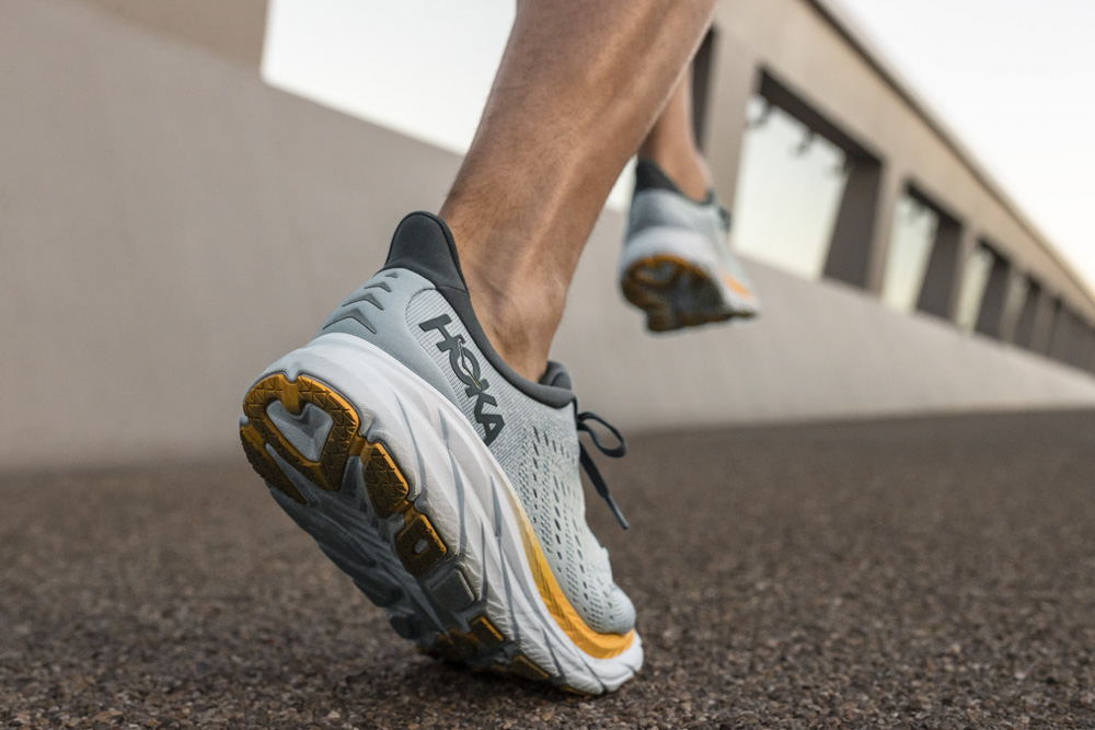 Clifton 8,HOKA ONE ONE 「鞋圈黑马」又出新配色!网友:颜值有点高! Clifton 8,HOKA ONE ONE 「鞋圈黑马」又出新配色!网友:颜值有点高!