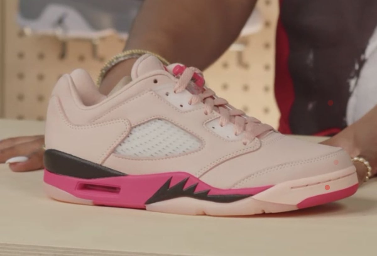 Air Jordan5 Low,WMNS,Arctic Or 甜美装扮!「猛男粉」Air Jordan 5 Low 实物曝光! Air Jordan5 Low,WMNS,Arctic Or 甜美装扮!「猛男粉」Air Jordan 5 Low 实物曝光!