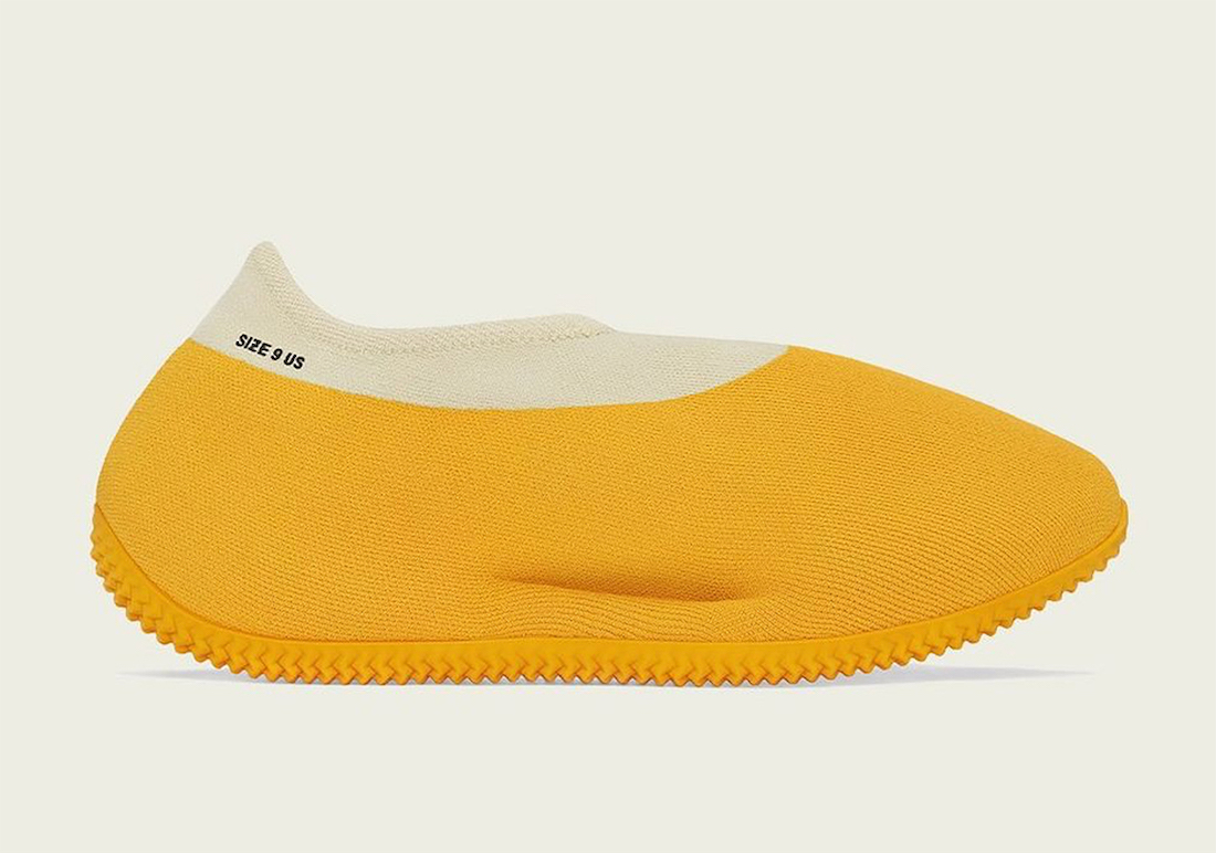 adidas,Yeezy,Knit,Runner,Carbo 侃爷调色盘又玩起来了!全新配色「香蕉鞋」曝光! adidas,Yeezy,Knit,Runner,Carbo 侃爷调色盘又玩起来了!全新配色「香蕉鞋」曝光!