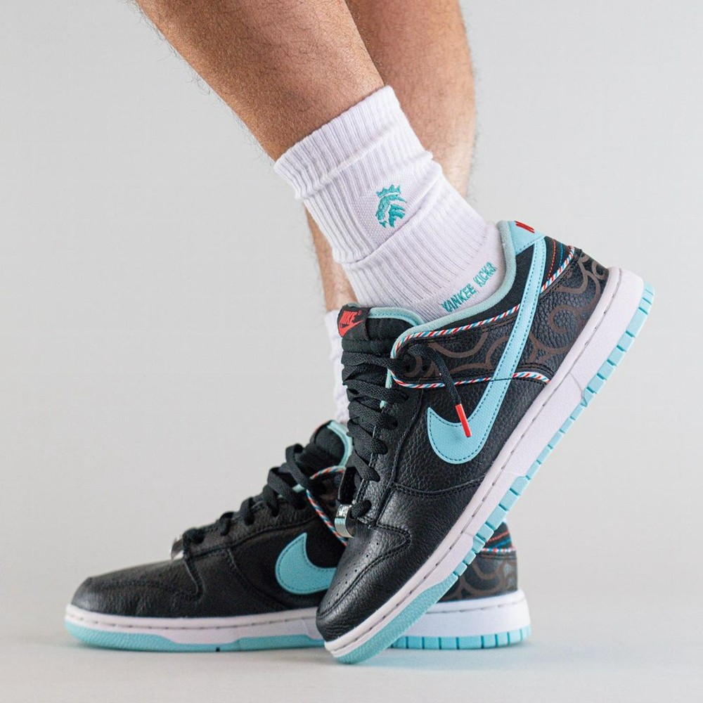 Nike Dunk Low,Barber Shop,DH76 祥云暗纹加持!全新配色 Dunk Low 实物上脚曝光! Nike Dunk Low,Barber Shop,DH76 祥云暗纹加持!全新配色 Dunk Low 实物上脚曝光!